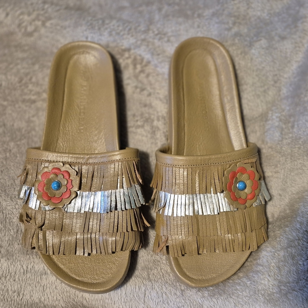 Manitobah Tan Slide Sandals